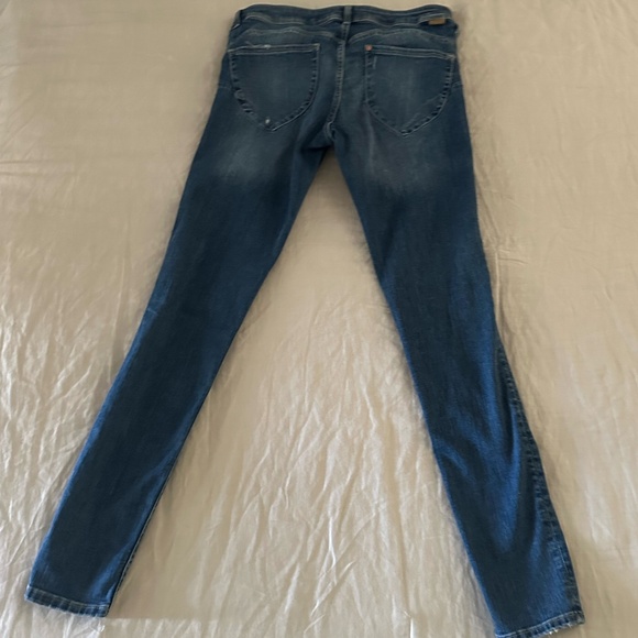 H&M Women's Low Waist Jeggings Size 8 Gray Gently Used - Picture 5 of 7